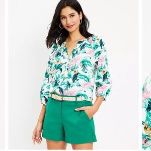 New ~ LOFT Botanical Henley Blouse Size M